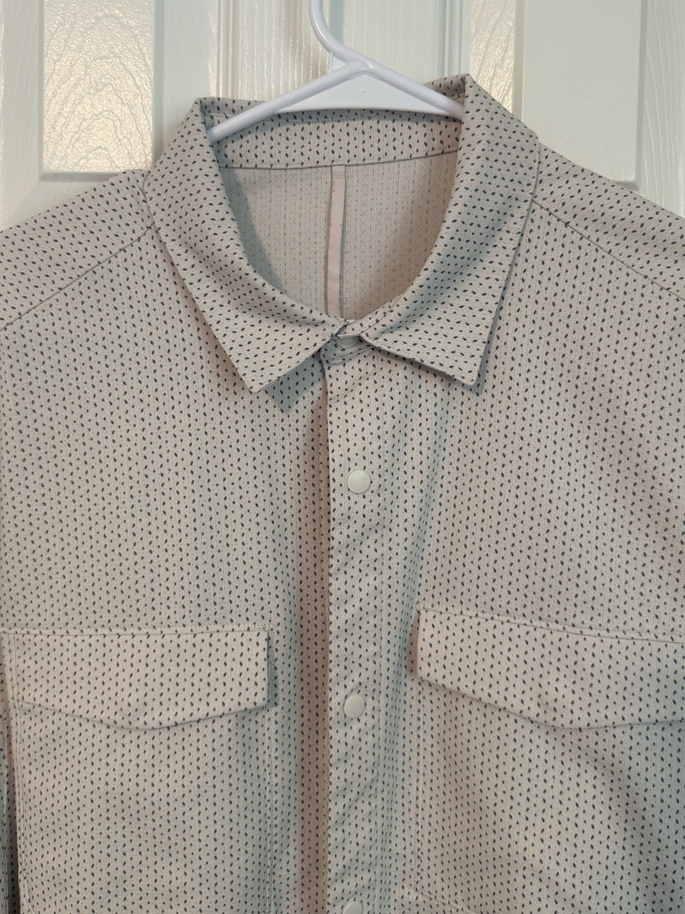 Lululemon long sleeve shirt - Picture 2 of 5
